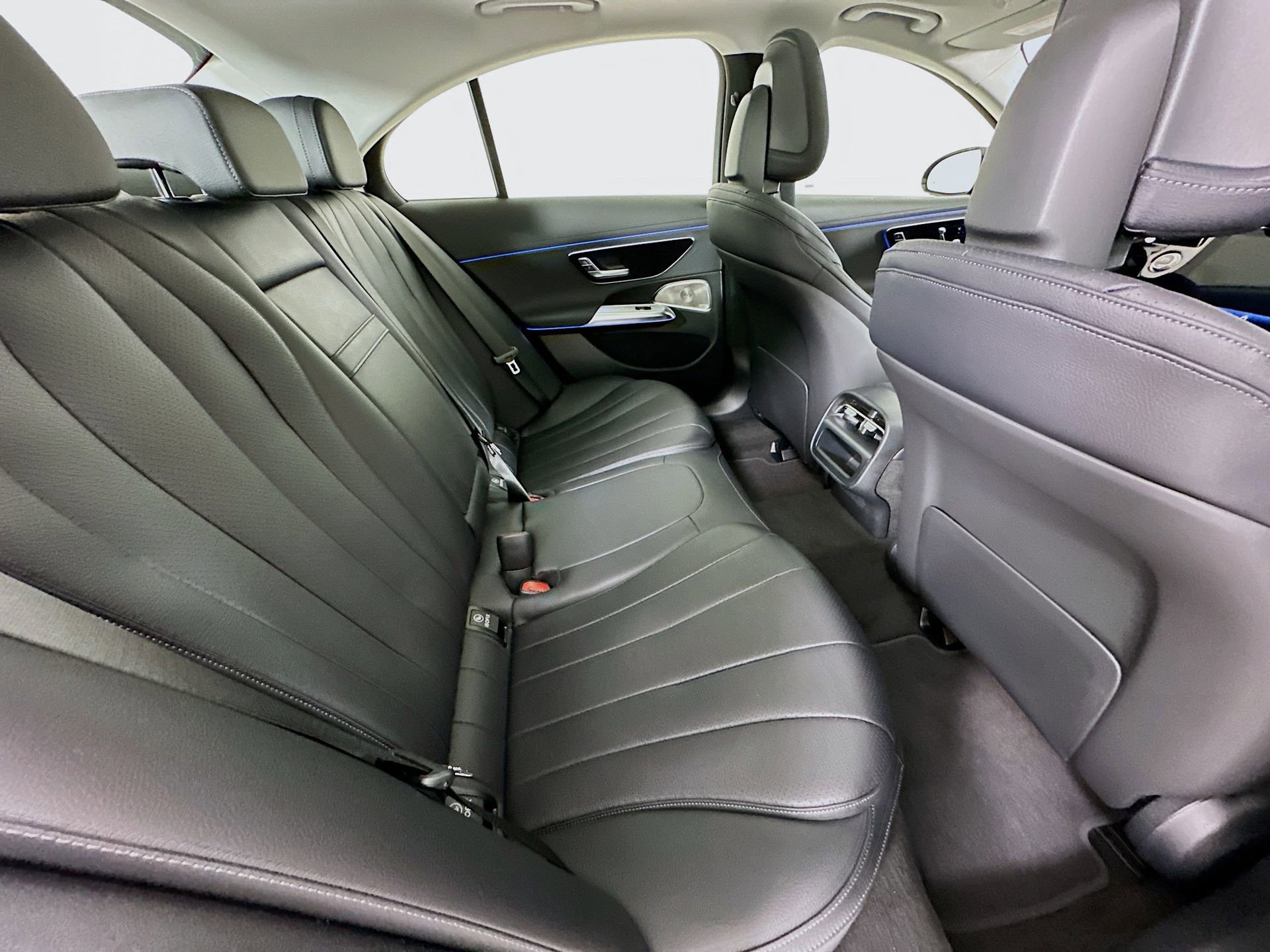 New 2026 Mercedes-Benz E 350 Sedan image 29