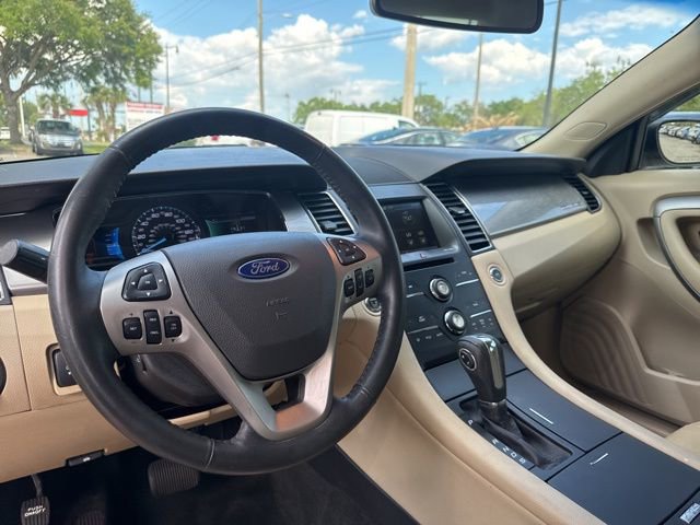 Used 2015 Ford Taurus SEL w/ Equipment Group 201A FWD image 22