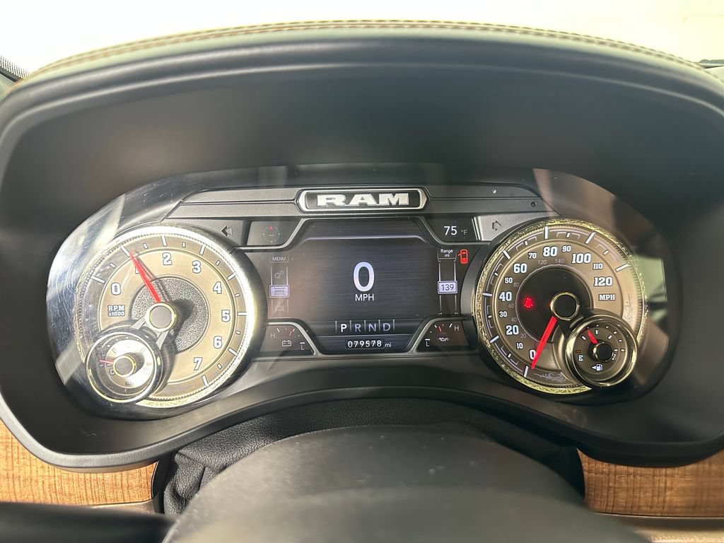 Used 2022 RAM 1500 Limited w/ Body Color Bumper Group AWD/4WD image 31
