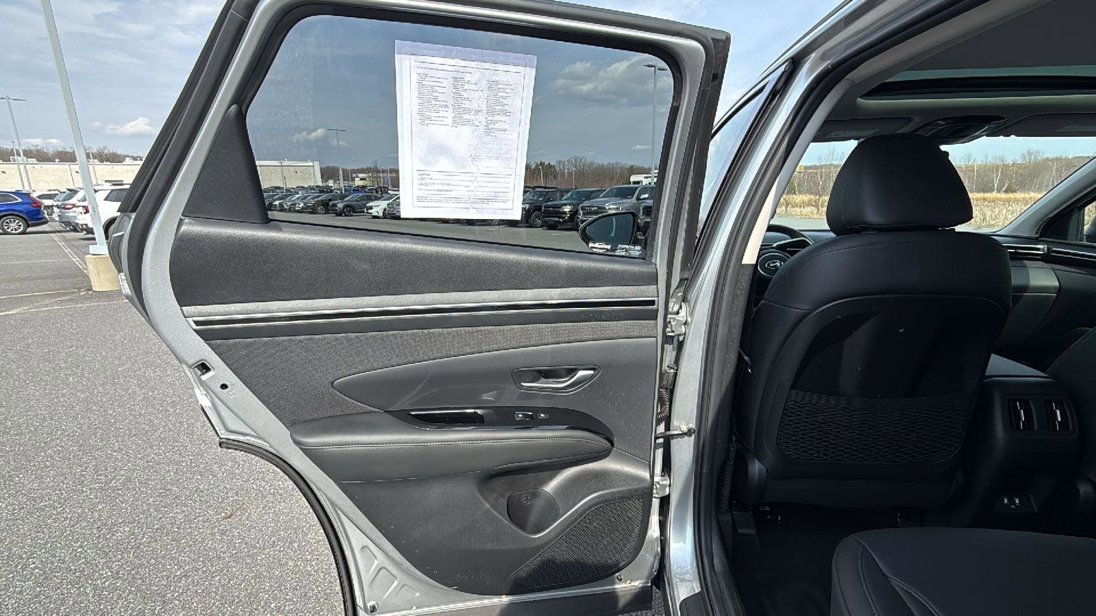 Used 2023 Hyundai Tucson Limited image 22