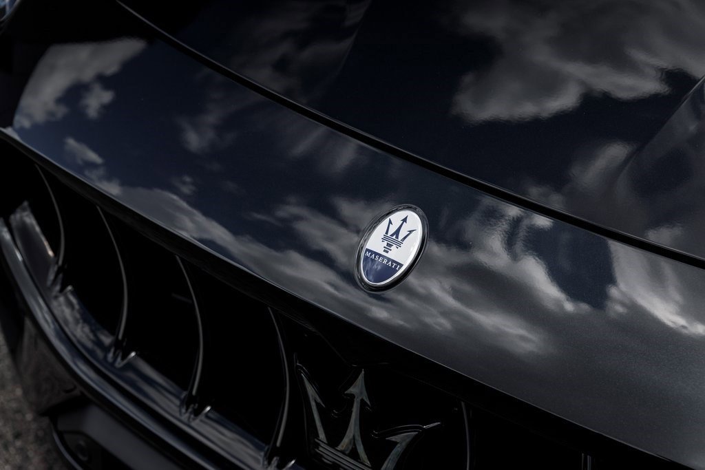 New 2025 Maserati Grecale GT image 9