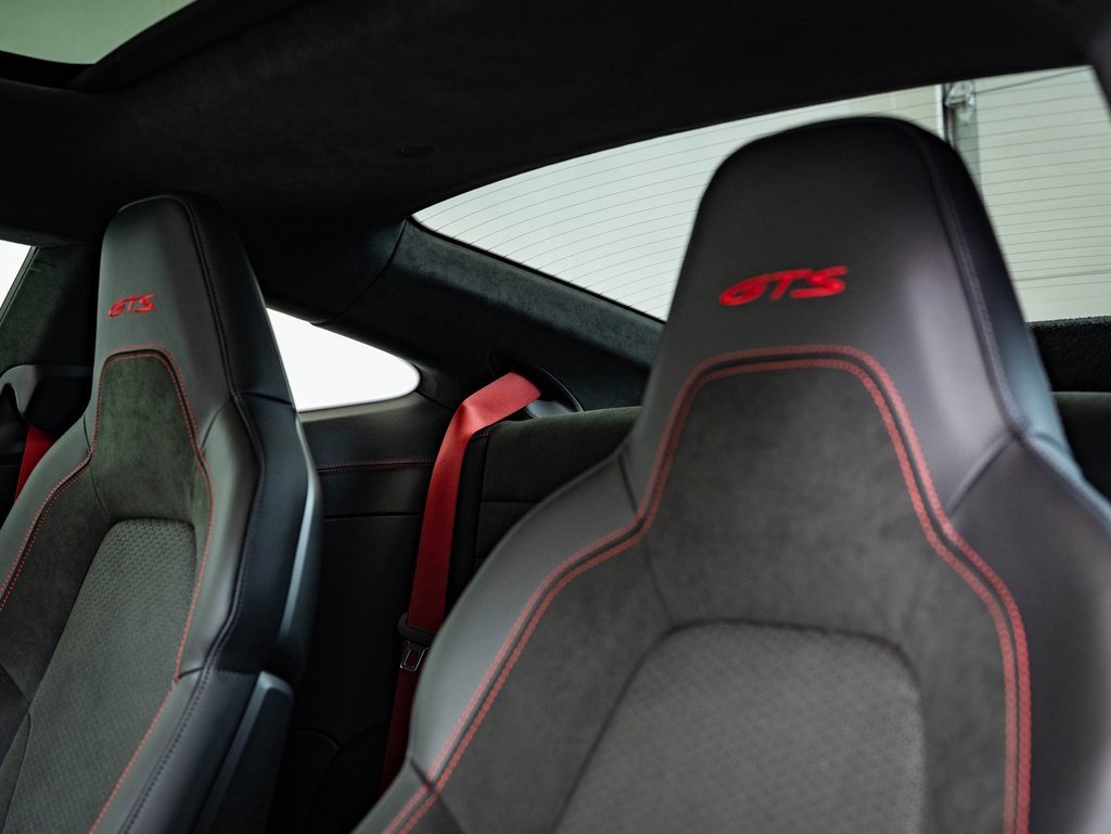 Certified 2025 Porsche 911 Carrera GTS image 22