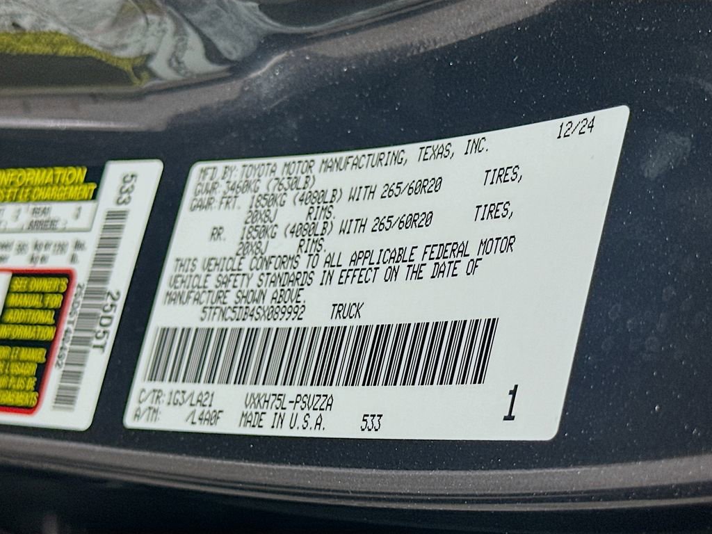 Used 2025 Toyota Tundra Platinum AWD/4WD image 33