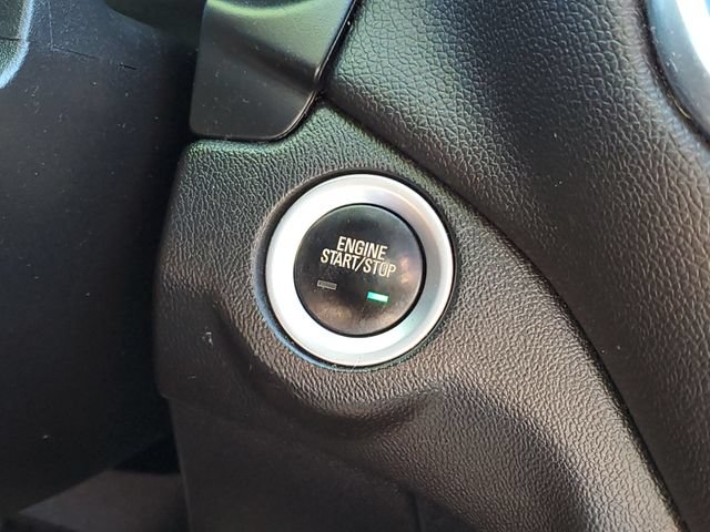 Used 2019 Chevrolet Equinox LT FWD image 17