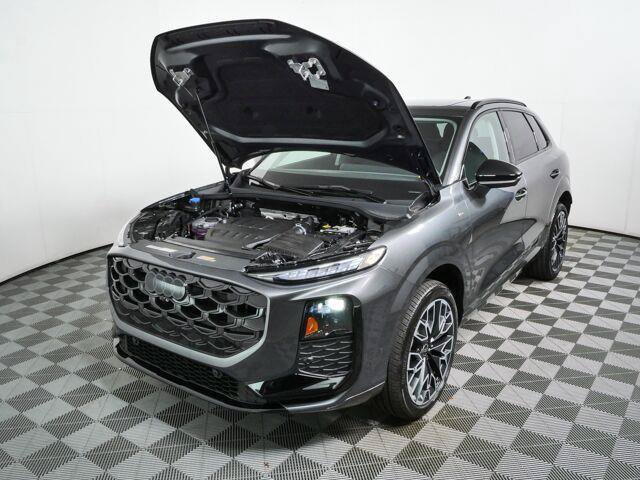 New 2026 Audi Q3 quattro 2.0T AWD/4WD image 9