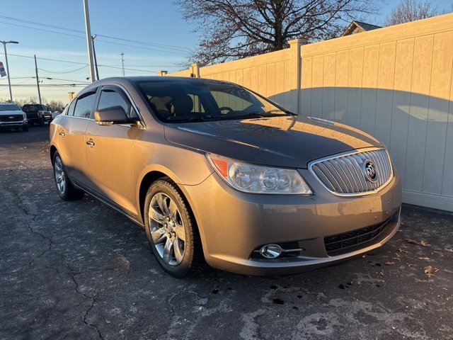 Used 2011 Buick LaCrosse CXS image 2