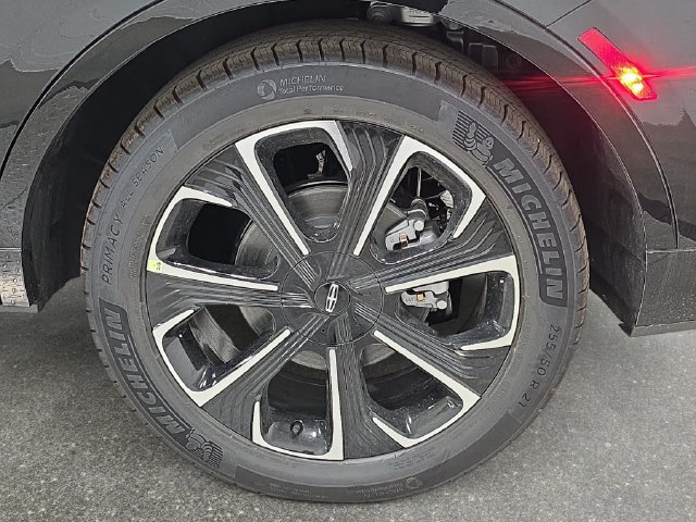 New 2026 Lincoln Nautilus Reserve AWD/4WD image 28
