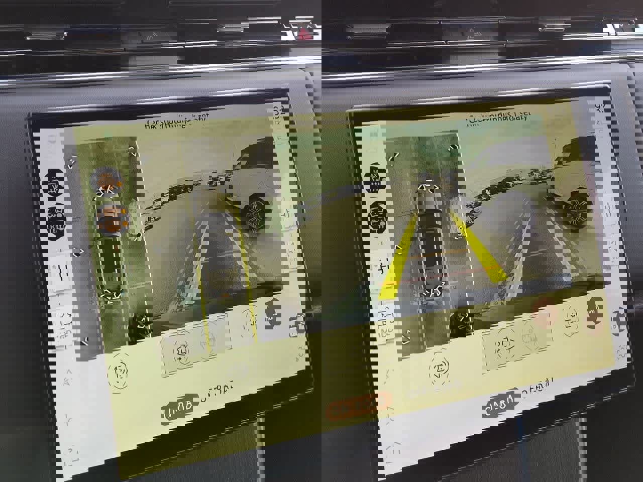 New 2026 Land Rover Range Rover SE image 30