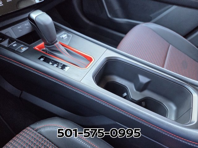 Used 2025 Nissan Kicks SR FWD image 27