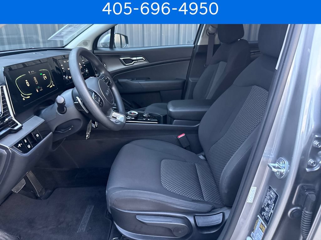 Used 2023 Kia Sportage LX AWD/4WD image 10