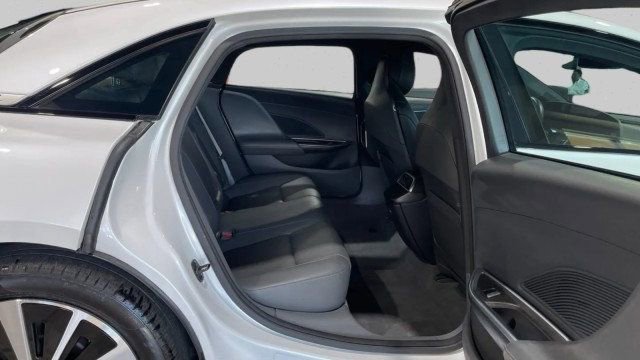 Used 2023 Lucid Air Pure image 12