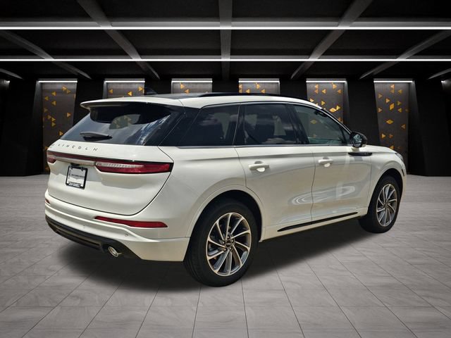 New 2025 Lincoln Corsair Grand Touring AWD/4WD image 4
