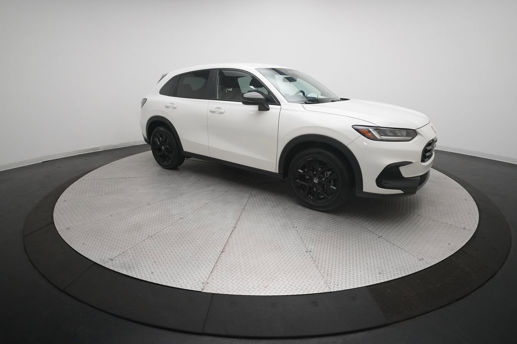 Used 2024 Honda HR-V Sport image 35