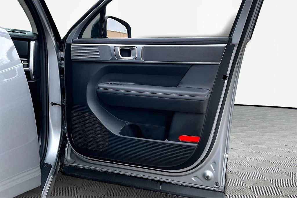 Used 2025 Hyundai Santa Fe XRT AWD/4WD image 23