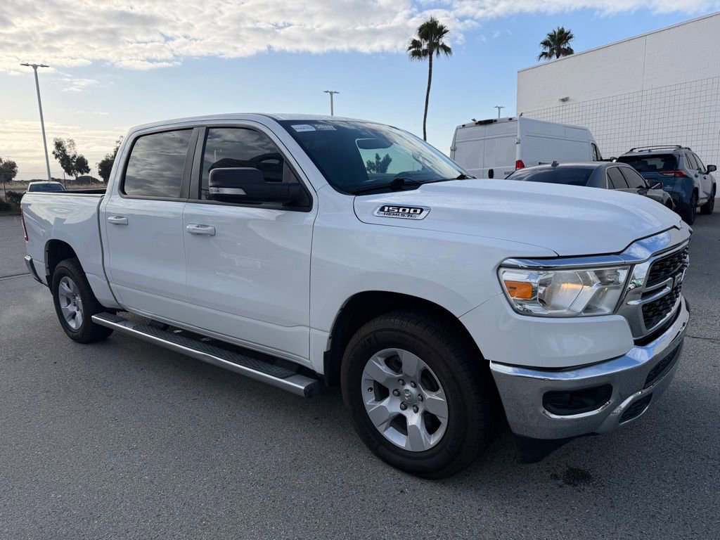 Used 2022 RAM 1500 Big Horn AWD/4WD image 3