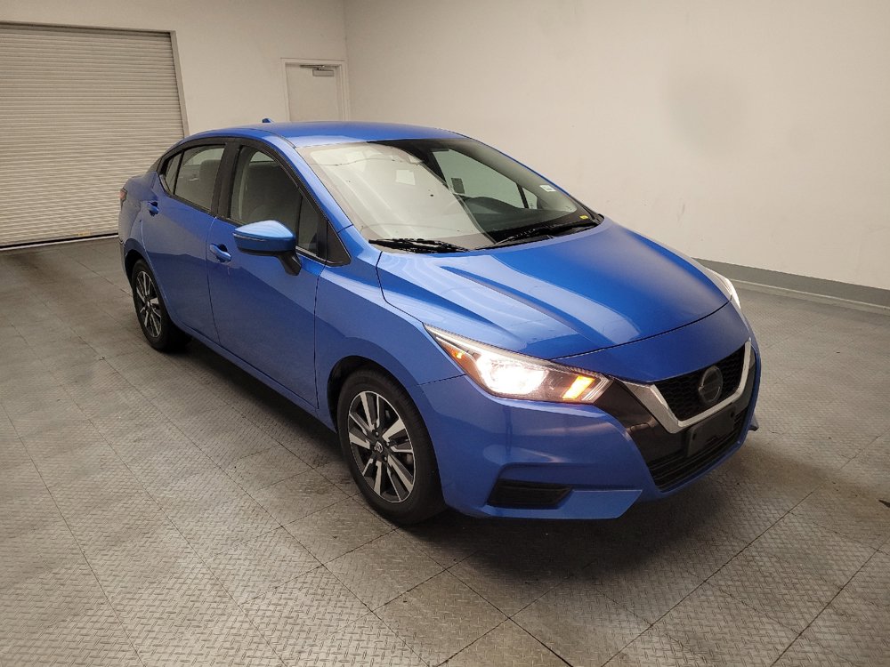 Used 2021 Nissan Versa SV FWD image 13