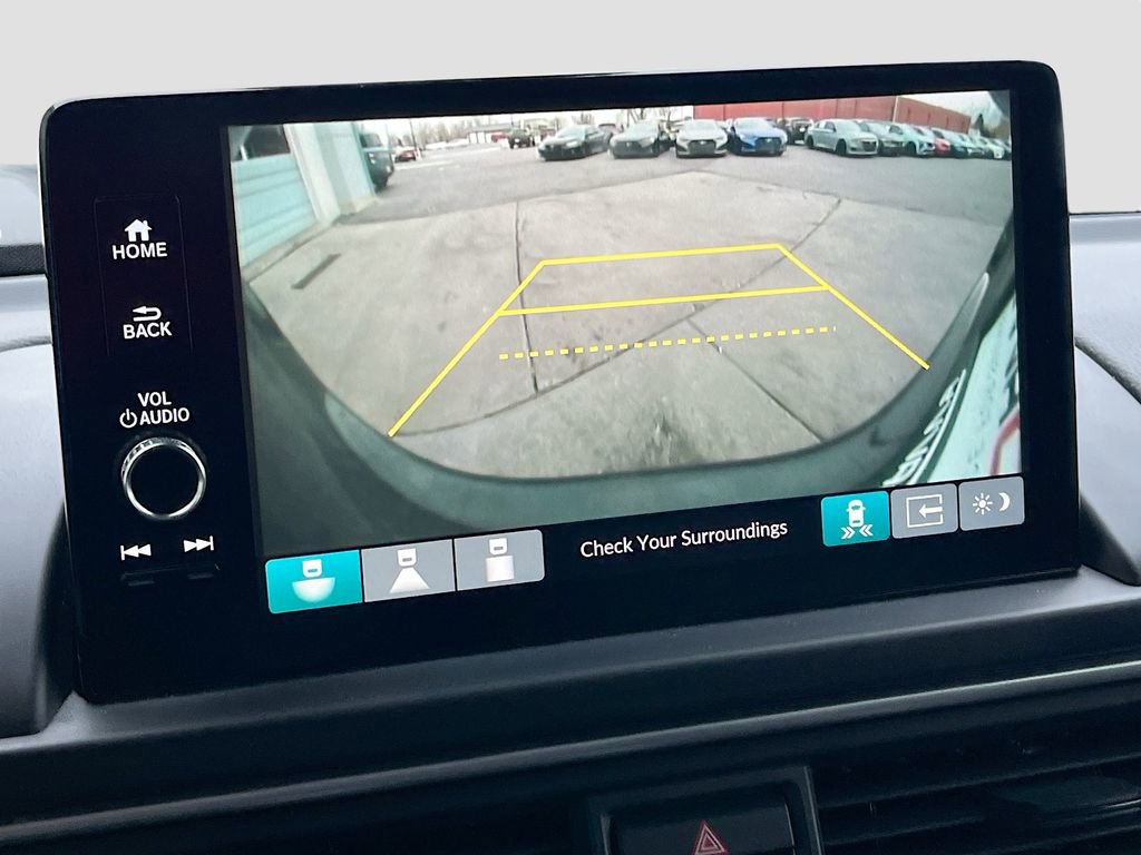 Used 2025 Honda Pilot EX-L image 13