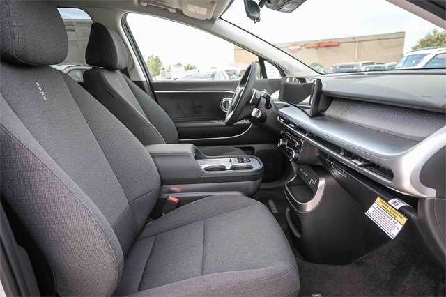 New 2026 Hyundai Ioniq 9 SE image 29