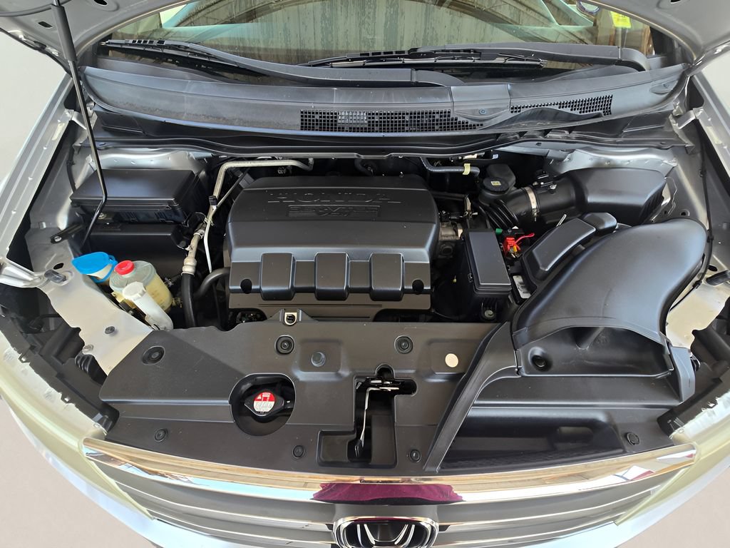 Used 2013 Honda Odyssey LX image 33