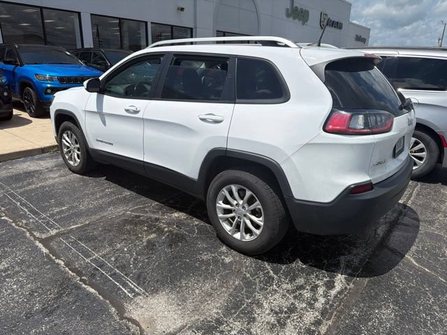 Used 2020 Jeep Cherokee Latitude w/ Cold Weather Group AWD/4WD image 6