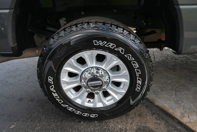 Used 2021 Ford F350 XL w/ STX Appearance Package AWD/4WD image 12