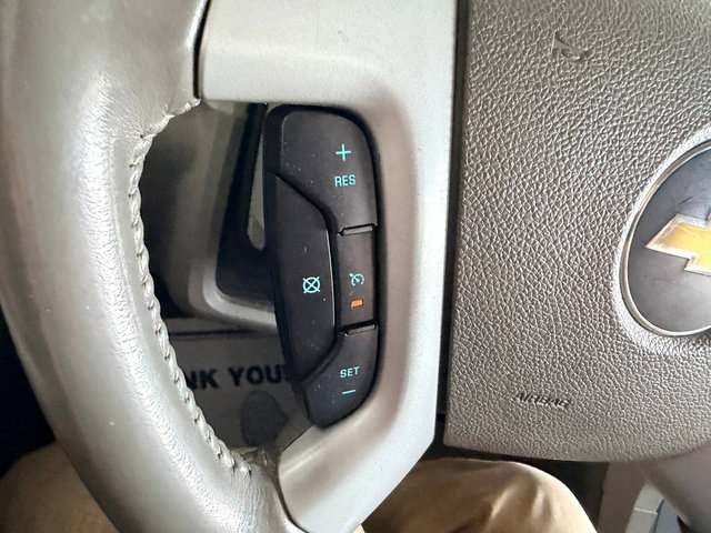 Used 2012 Chevrolet Traverse LS FWD image 17