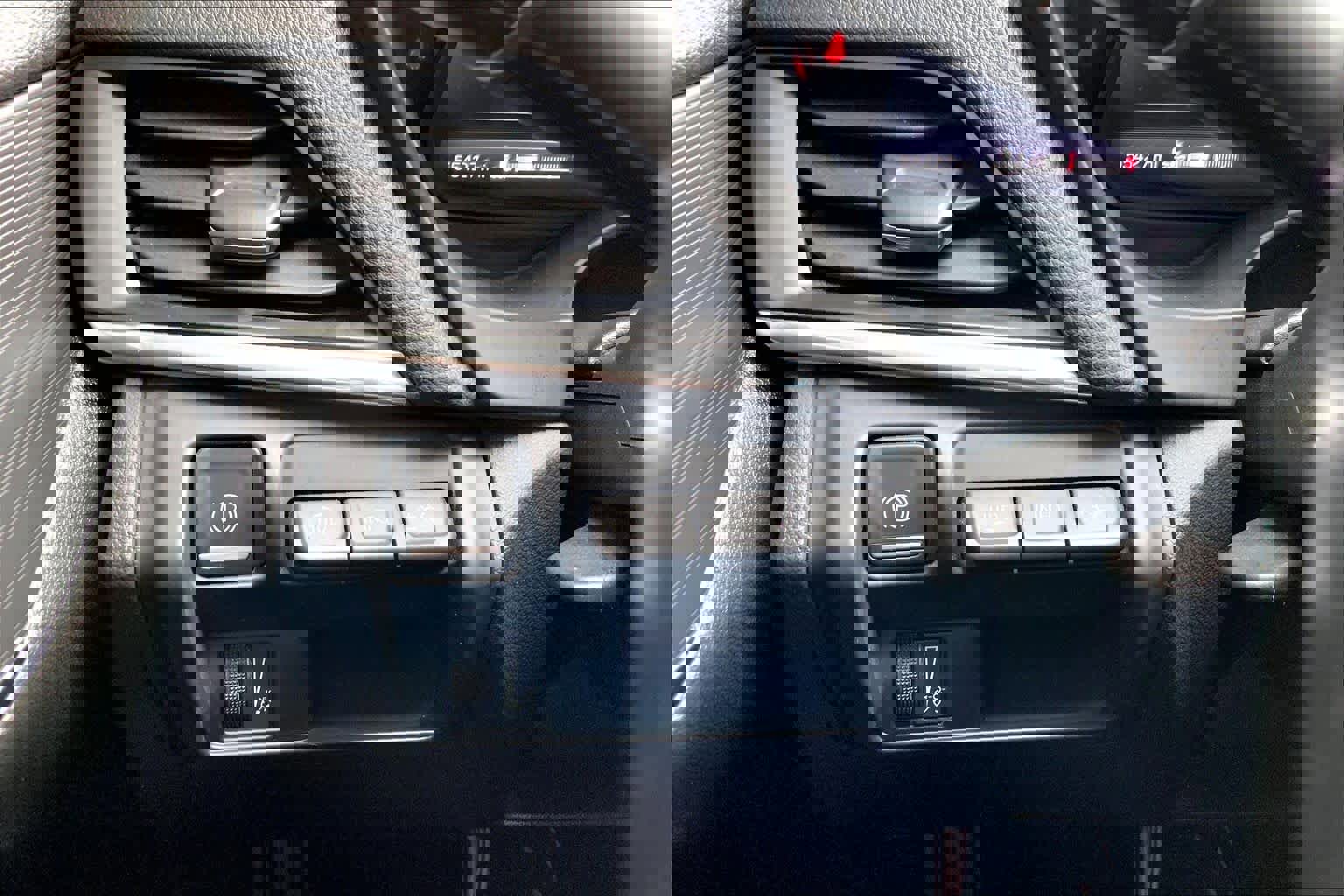 Used 2023 Cadillac CT4 Sport w/ Technology Package image 34