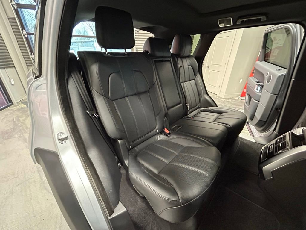 Used 2014 Land Rover Range Rover Sport HSE image 5