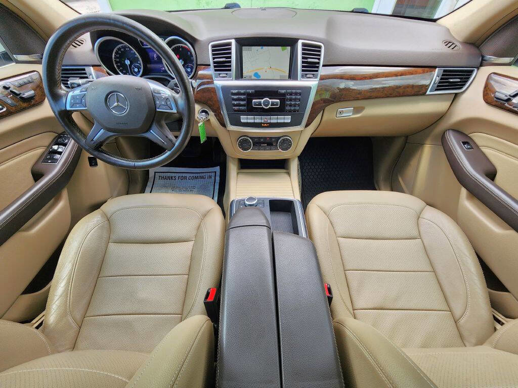 Used 2015 Mercedes-Benz ML 250 BlueTEC 4MATIC image 14