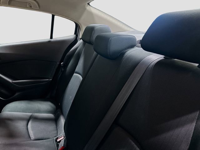Used 2016 MAZDA MAZDA3 i Sport image 23