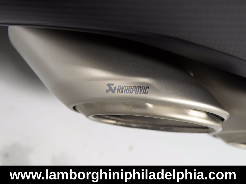 Used 2023 Lamborghini Urus Performante AWD/4WD image 54