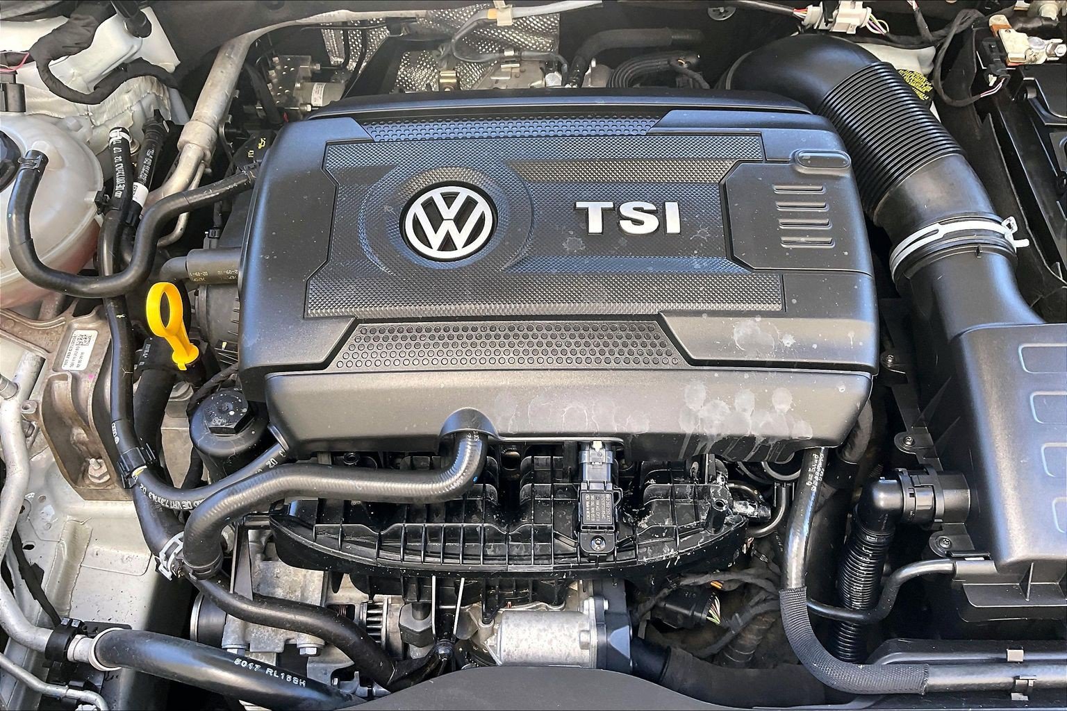 Used 2018 Volkswagen GTI SE FWD image 31