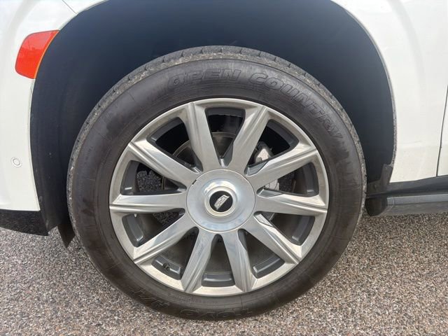 Used 2023 Cadillac Escalade Premium Luxury Platinum image 12