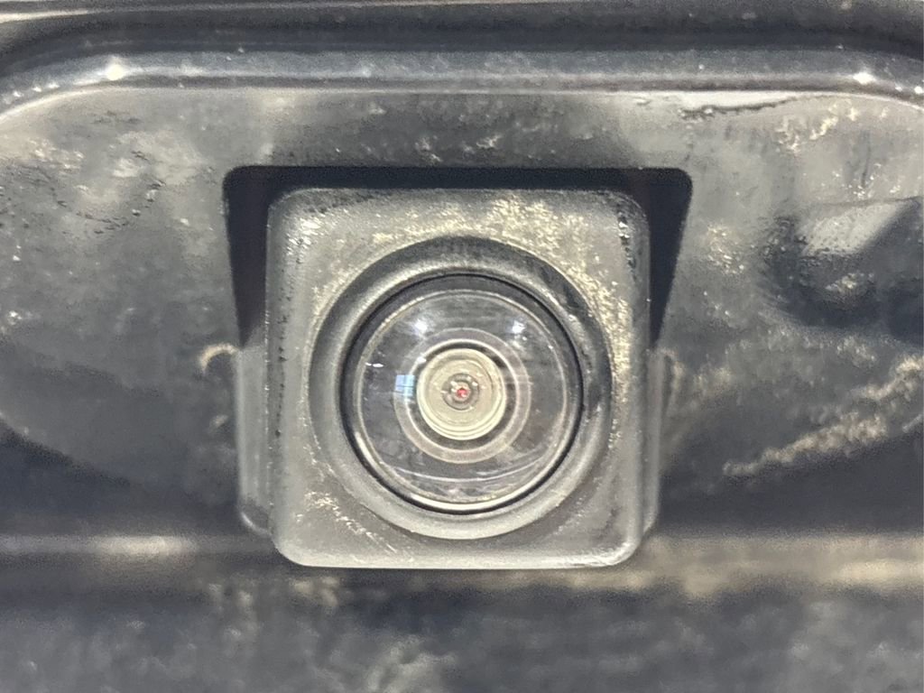 Used 2025 Nissan Sentra S image 15