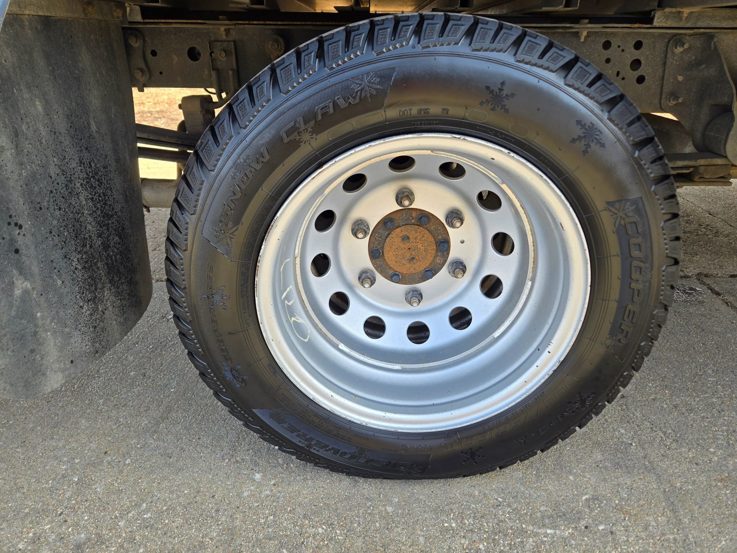 Used 2022 Ford Transit 350 350 HD XL Cutaway Van 2D image 28