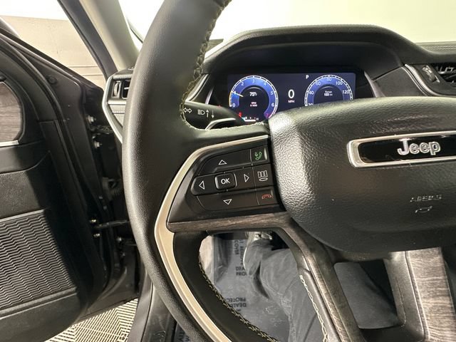 Used 2023 Jeep Grand Cherokee L Limited w/ Luxury Tech Group II AWD/4WD image 18