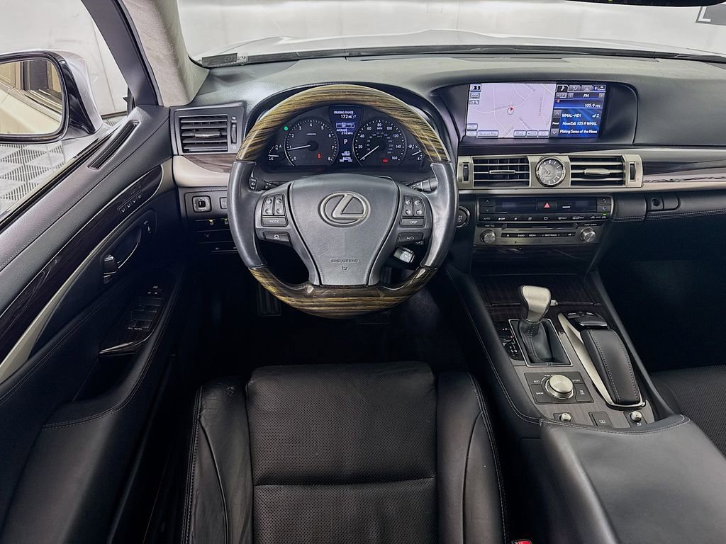Used 2014 Lexus LS 460 AWD w/ Comfort Package image 24