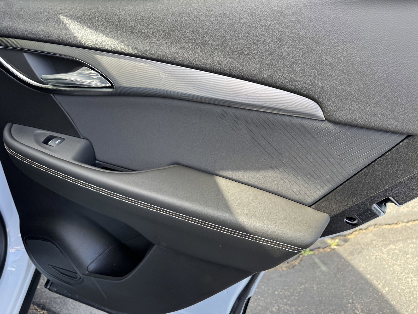 New 2026 Buick Envision Sport Touring image 11