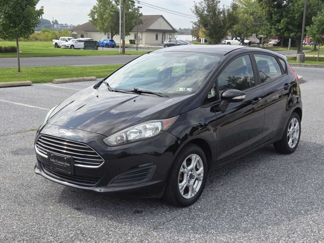 Used 2016 Ford Fiesta SE FWD image 4