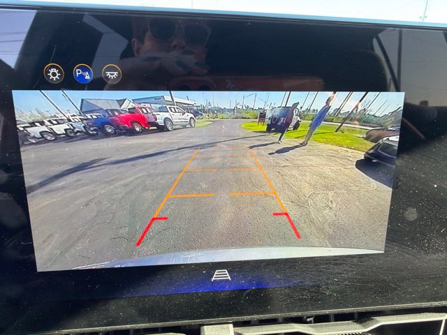 Used 2025 Chevrolet Equinox LT FWD image 15