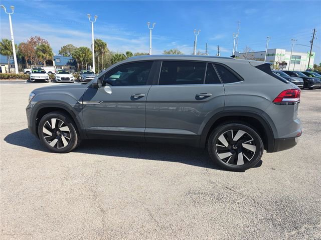 New 2026 Volkswagen Atlas Cross Sport SE image 7