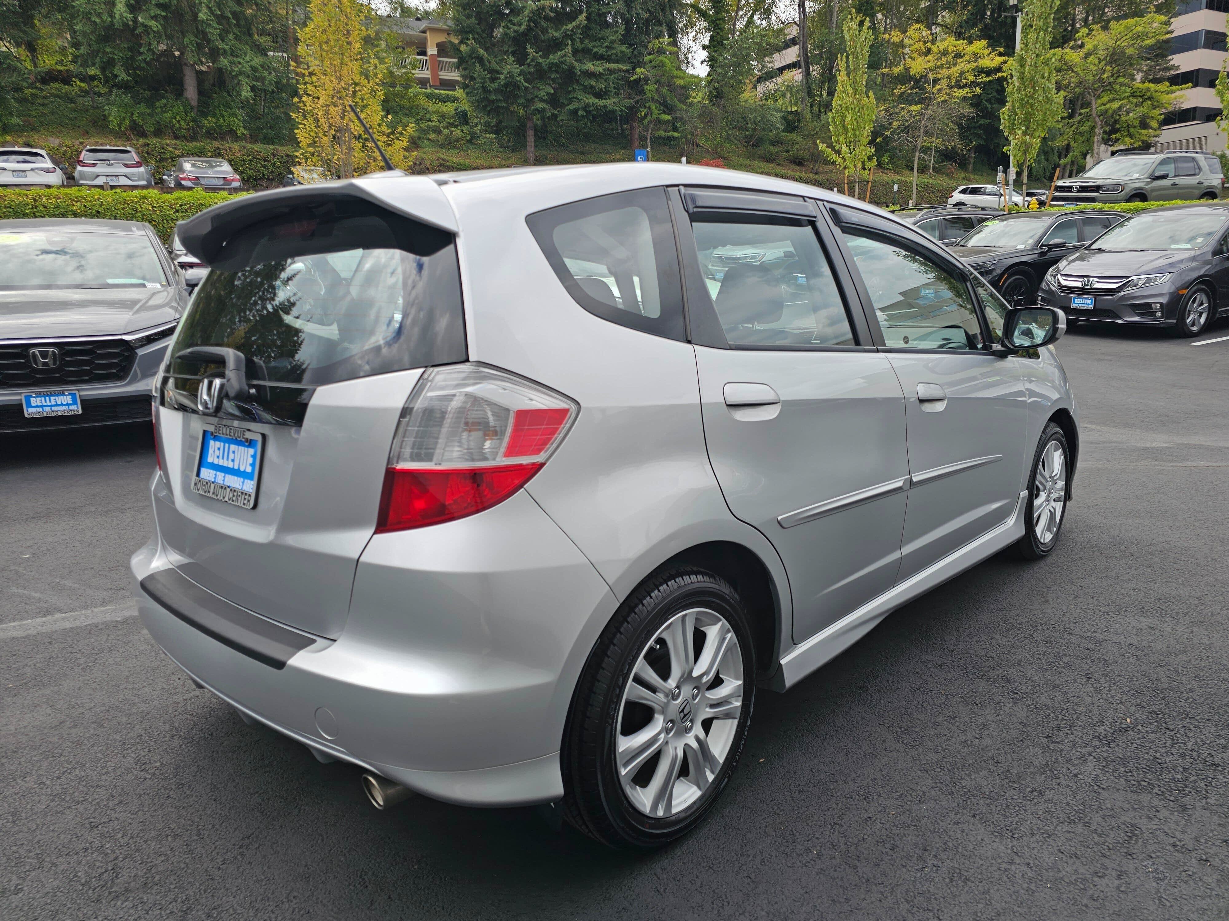 Used 2011 Honda Fit Sport image 7
