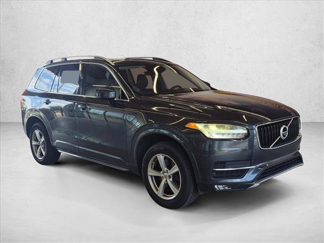 Used 2017 Volvo XC90 T5 Momentum w/ Vision Package FWD image 3