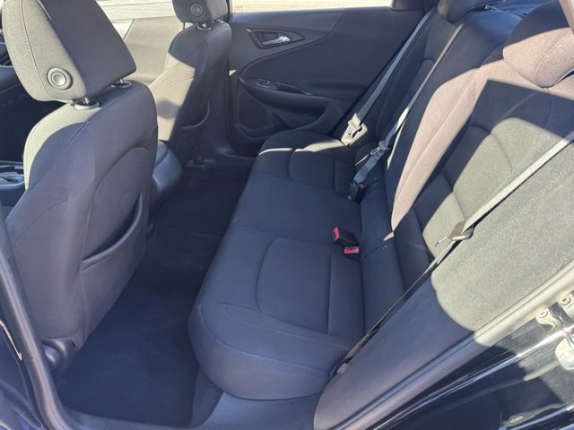 Used 2022 Chevrolet Malibu LS image 9