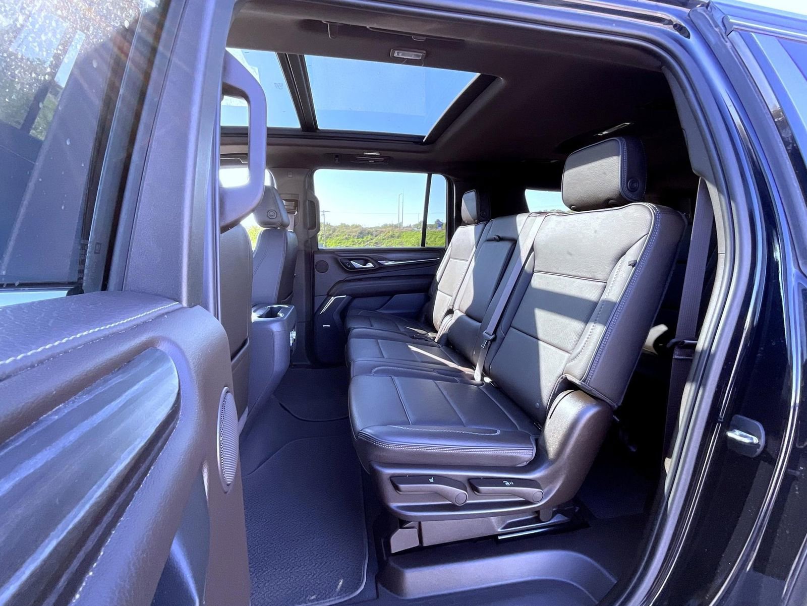 Certified 2023 GMC Yukon XL Denali image 19