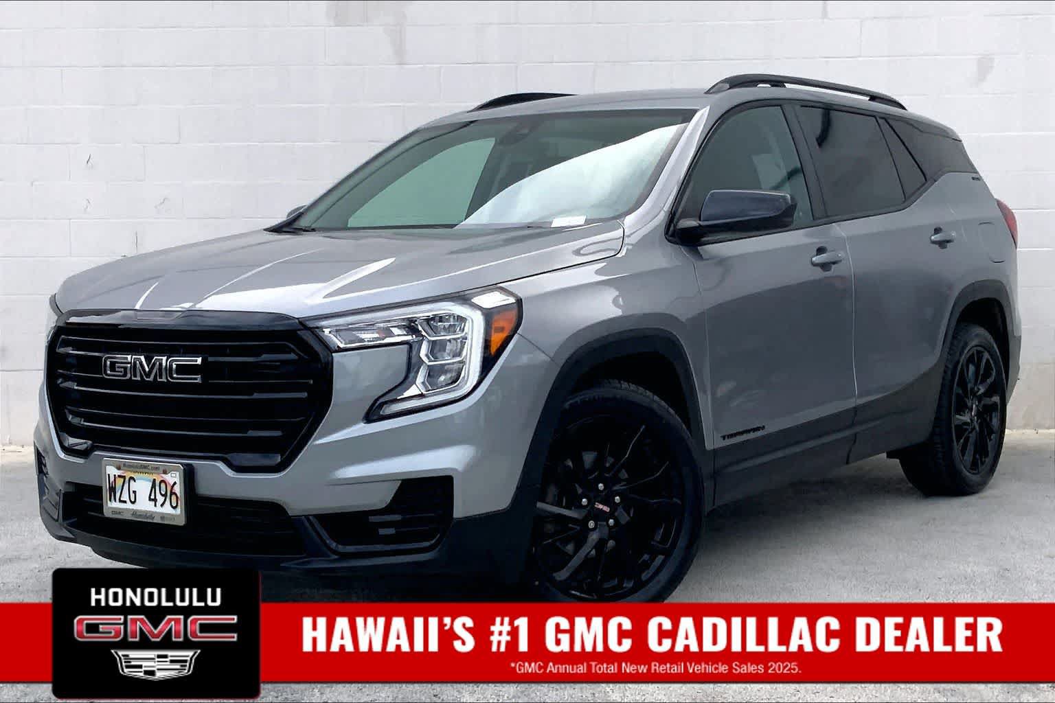 Used 2023 GMC Terrain SLE w/ Driver Convenience Package FWD image 1