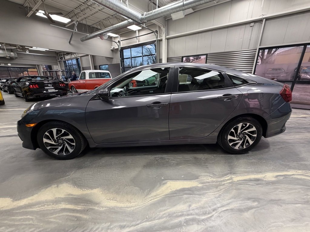 Used 2018 Honda Civic EX image 33