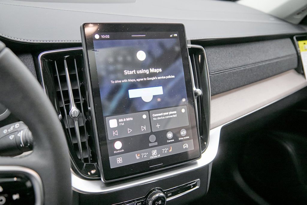 New 2026 Volvo XC90 B6 Core image 13