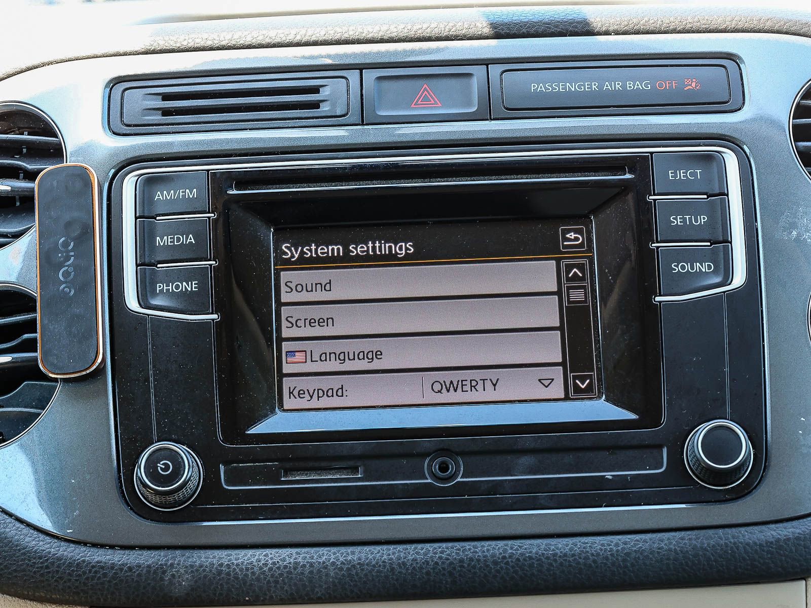 Used 2016 Volkswagen Tiguan S FWD image 15