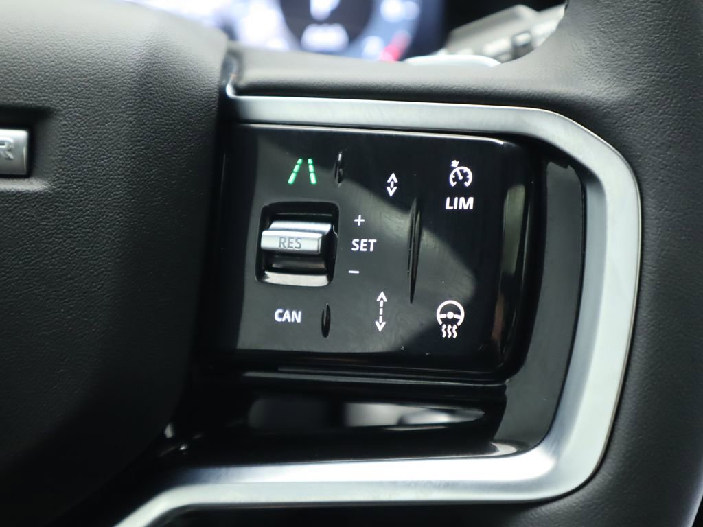 Certified 2023 Land Rover Range Rover Evoque R-Dynamic SE image 12